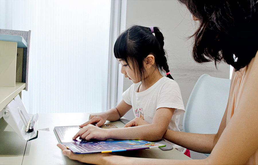 Hinomi Zee V2 Ergonomic Chair